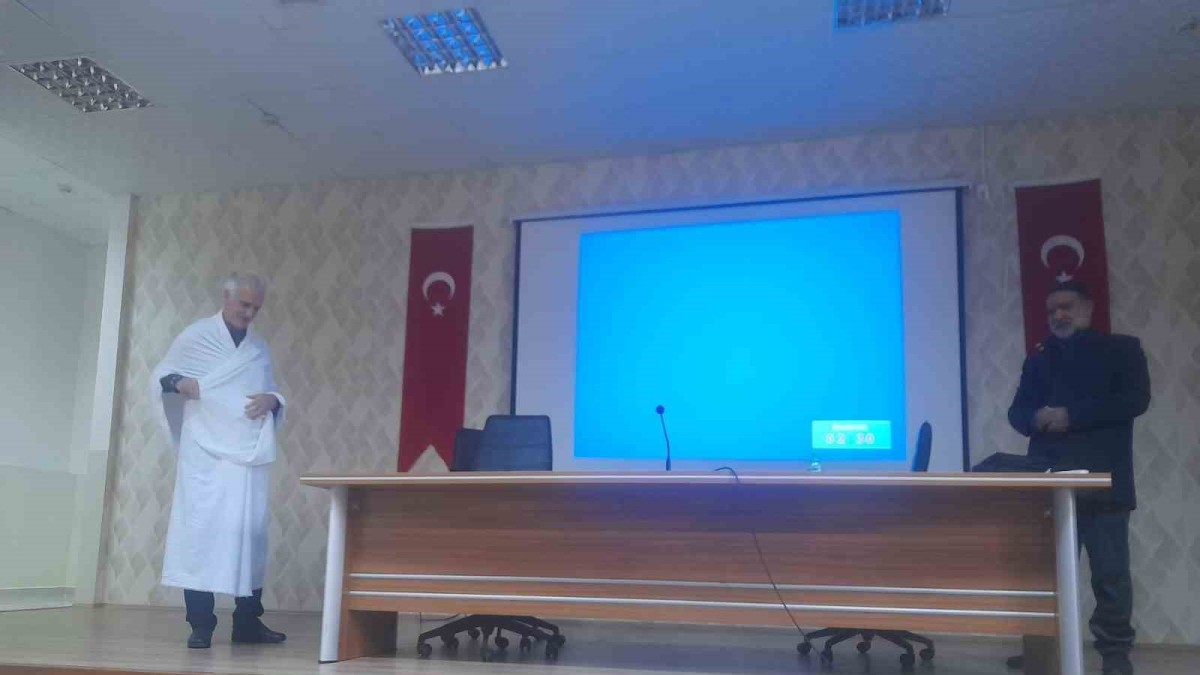 Elazığ'da umre semineri düzenlendi