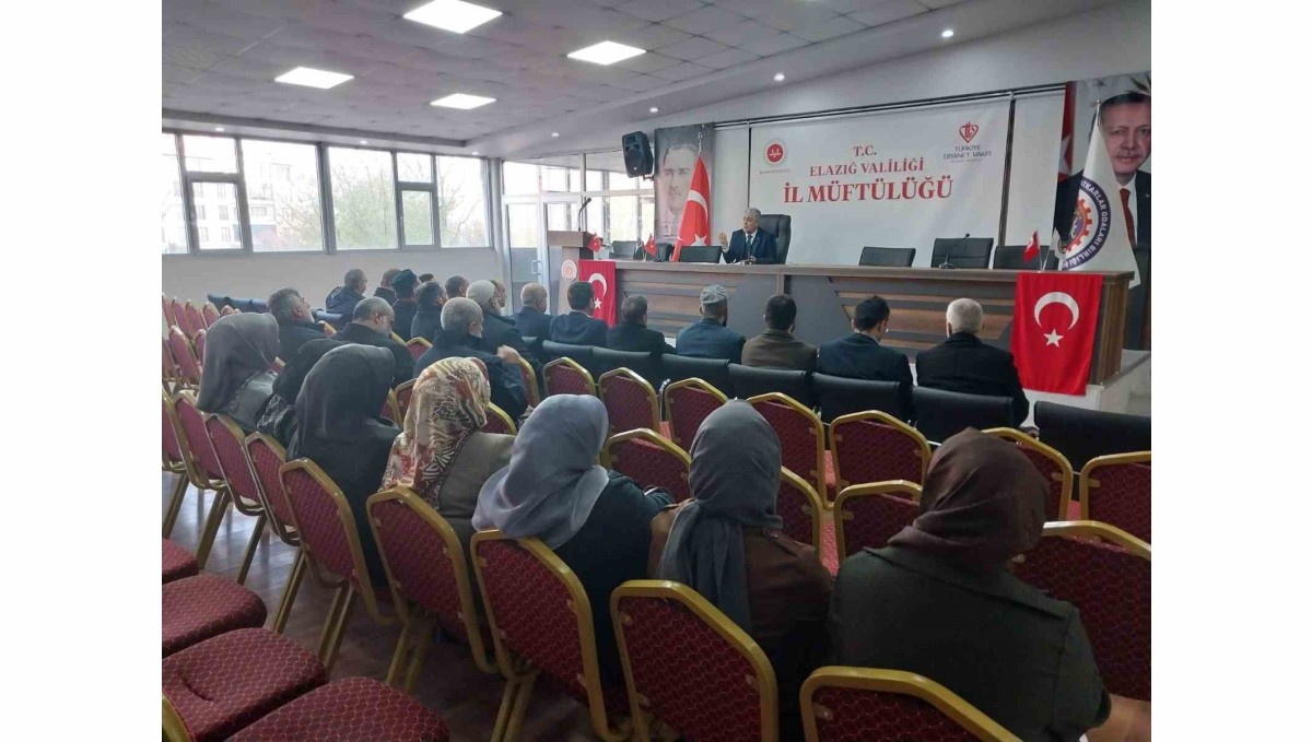 Elazığ'da vaizler bir araya geldi