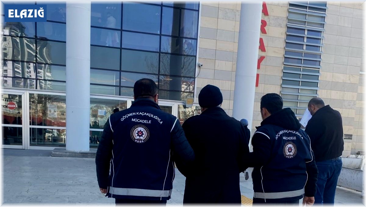 Elazığ'da yakalanan göçmen kaçakçısı tutuklandı