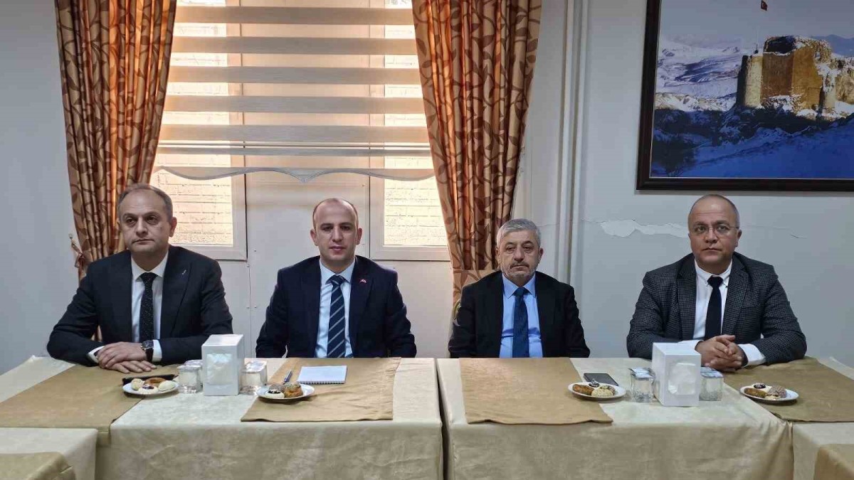 Elazığ'da 'Yaşama yol ver' kampanyası tanıtıldı