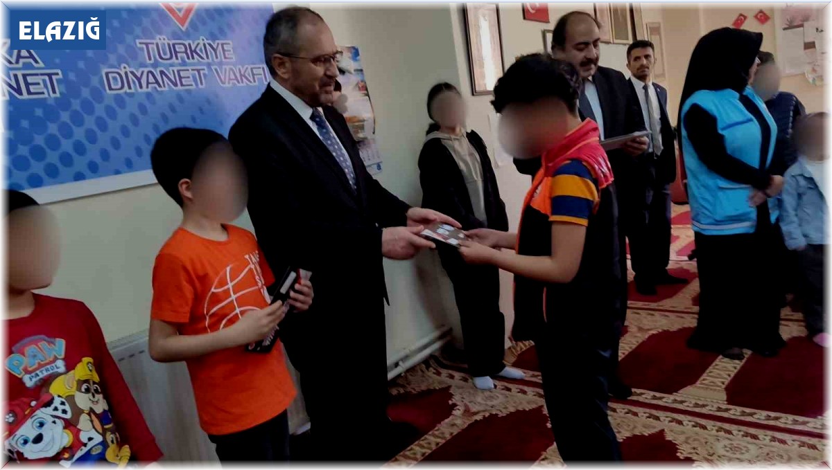 Elazığ'da yetim çocuklara anlamlı destek