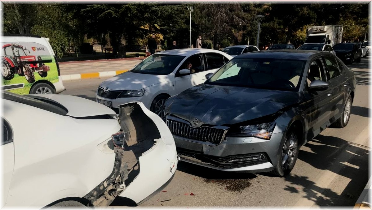 Elazığ'da zincirleme kaza