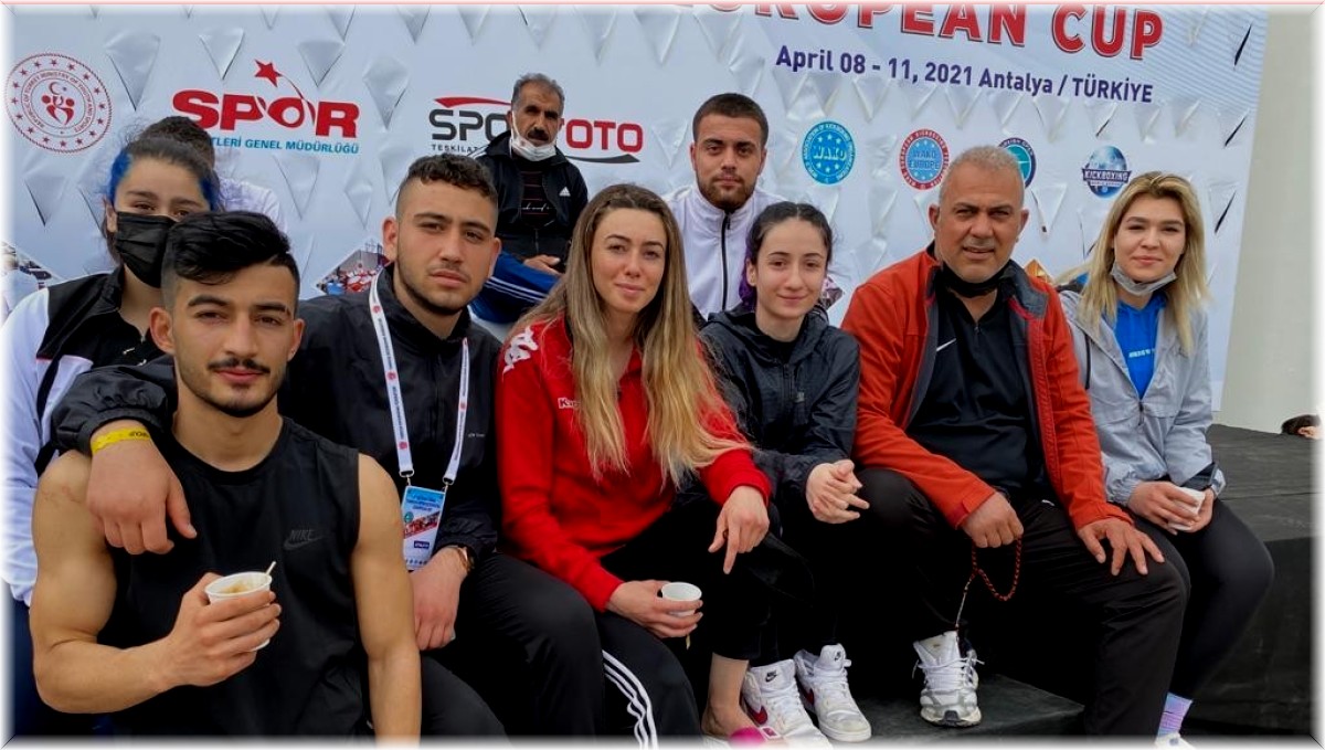 Elazığ'dan 3 sporcu Dünya Kick Boks Şampiyonası'nda