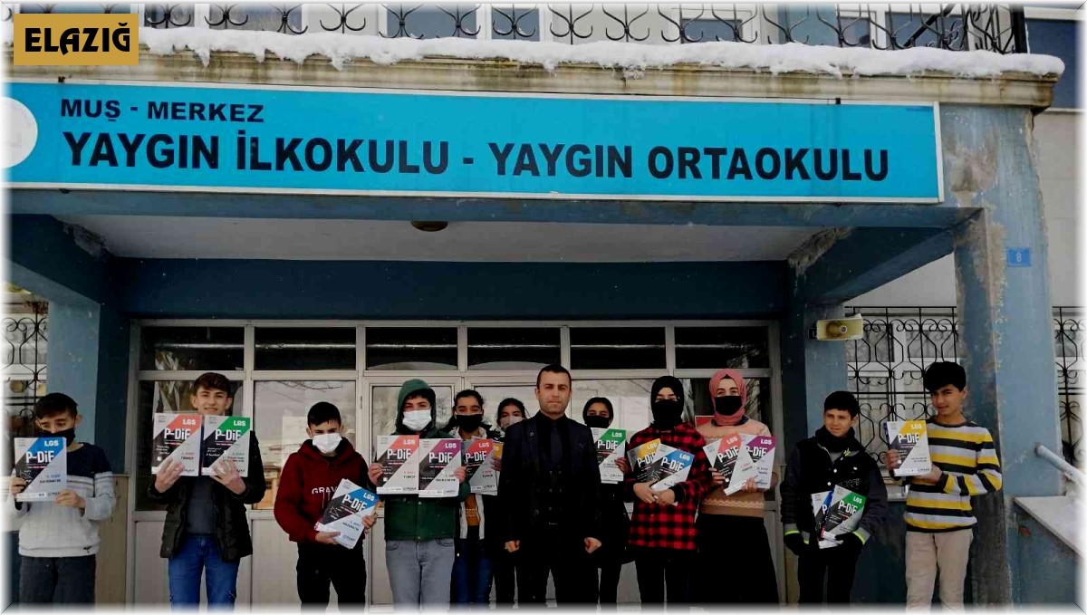 Elazığ'dan Muş'a kitap desteği