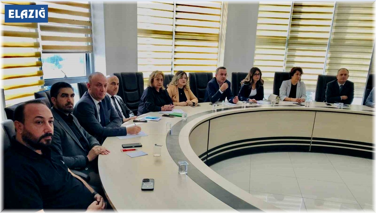 Elazığ Fethi Sekin Şehir Hastanesi'nde 2024 Yılı Hizmetleri Değerlendirildi