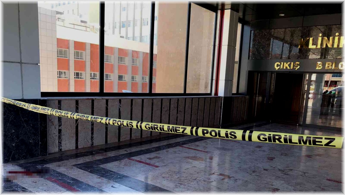 Elazığ Fırat Üniversitesi Hastanesinde silahlı kavga: 1'i ağır 2 yaralı