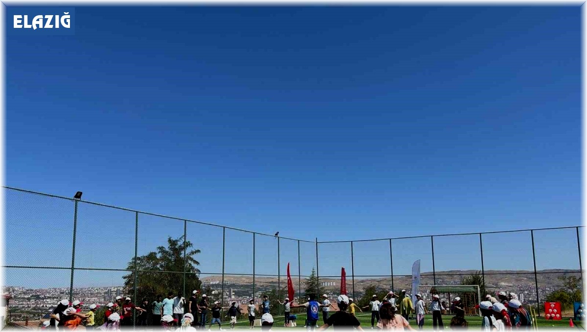 Elazığ Gençlik Merkezi yürekleri ısıttı