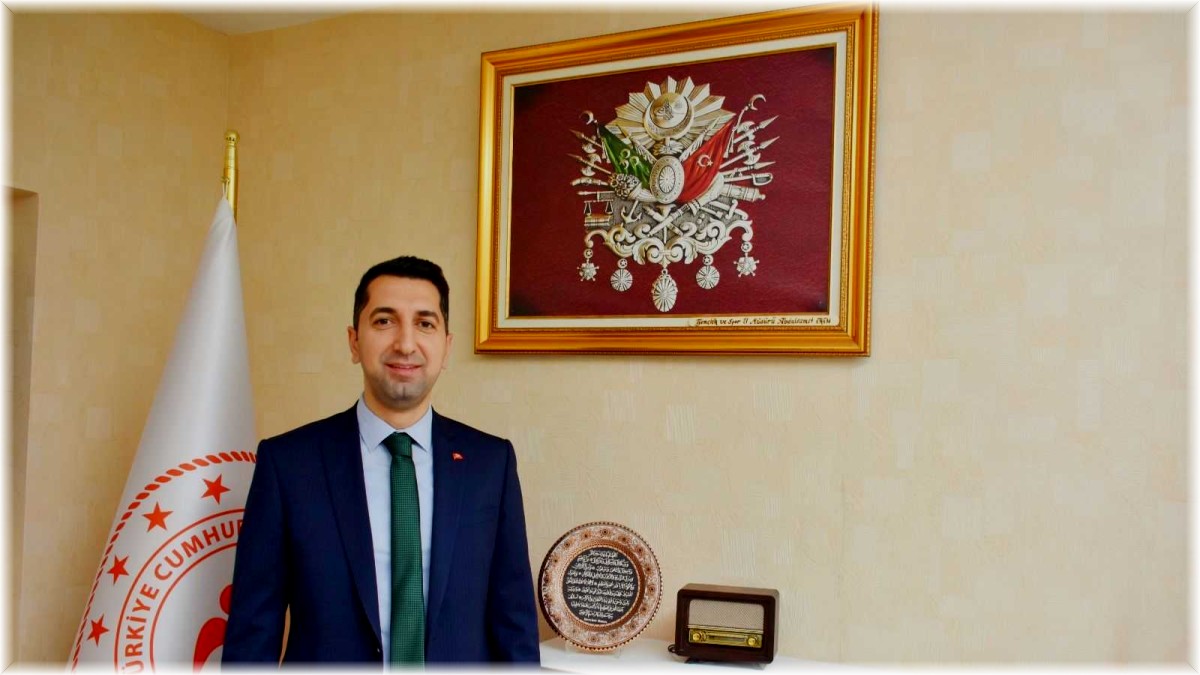 Elazığ Gençlik Spor İl Müdürü Abdulsamet Eren: " Akademik yılı öncesi yurtlarda hazırlıklarımızı tamamladık"