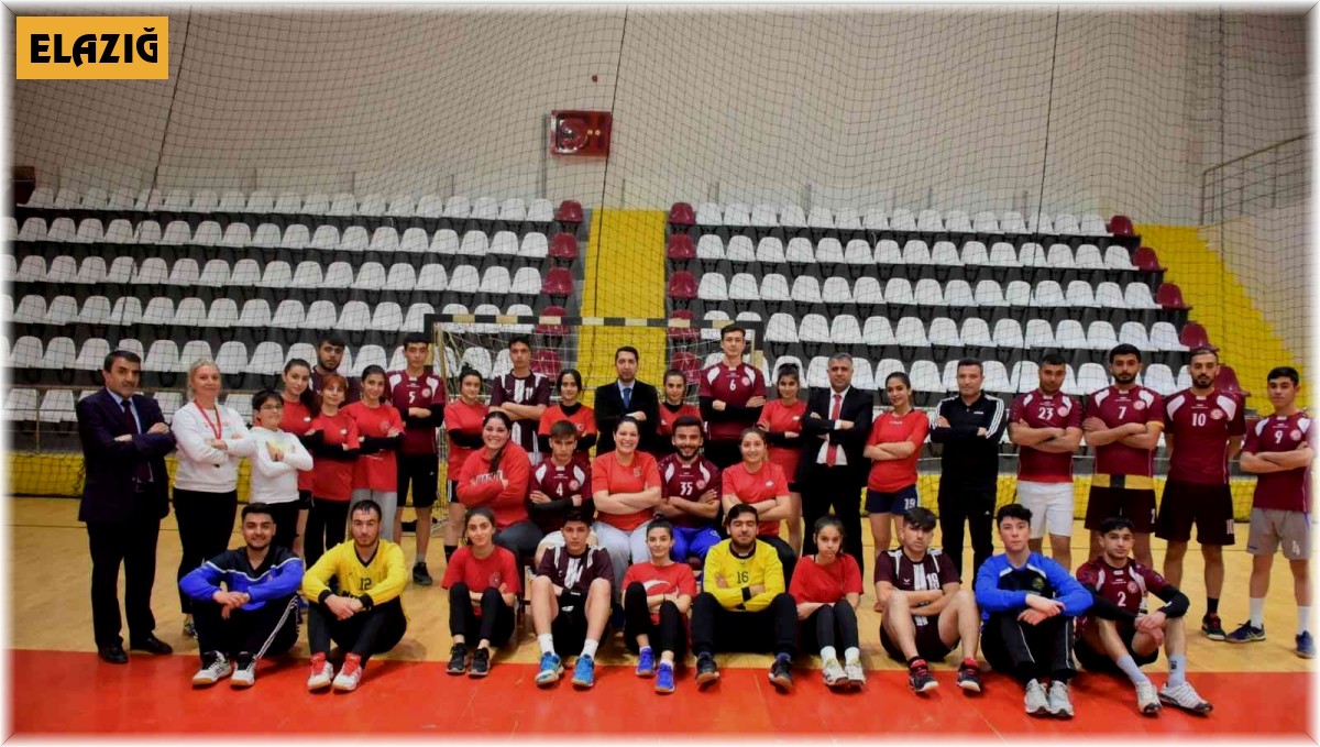 Elazığ Gençlikspor hem kadınlarda hem erkeklerde Play-Off yolcusu