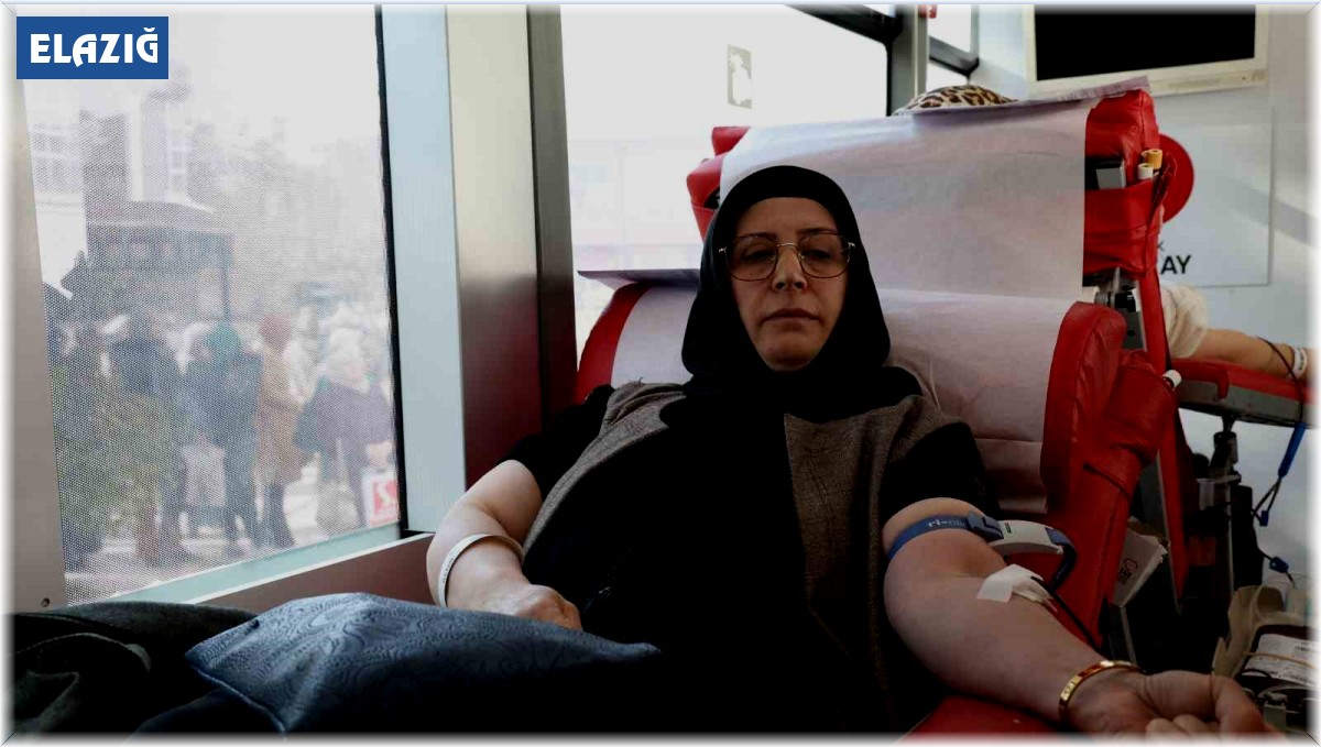 Elazığ Halk Eğitim Merkezi'nden kan bağışına destek