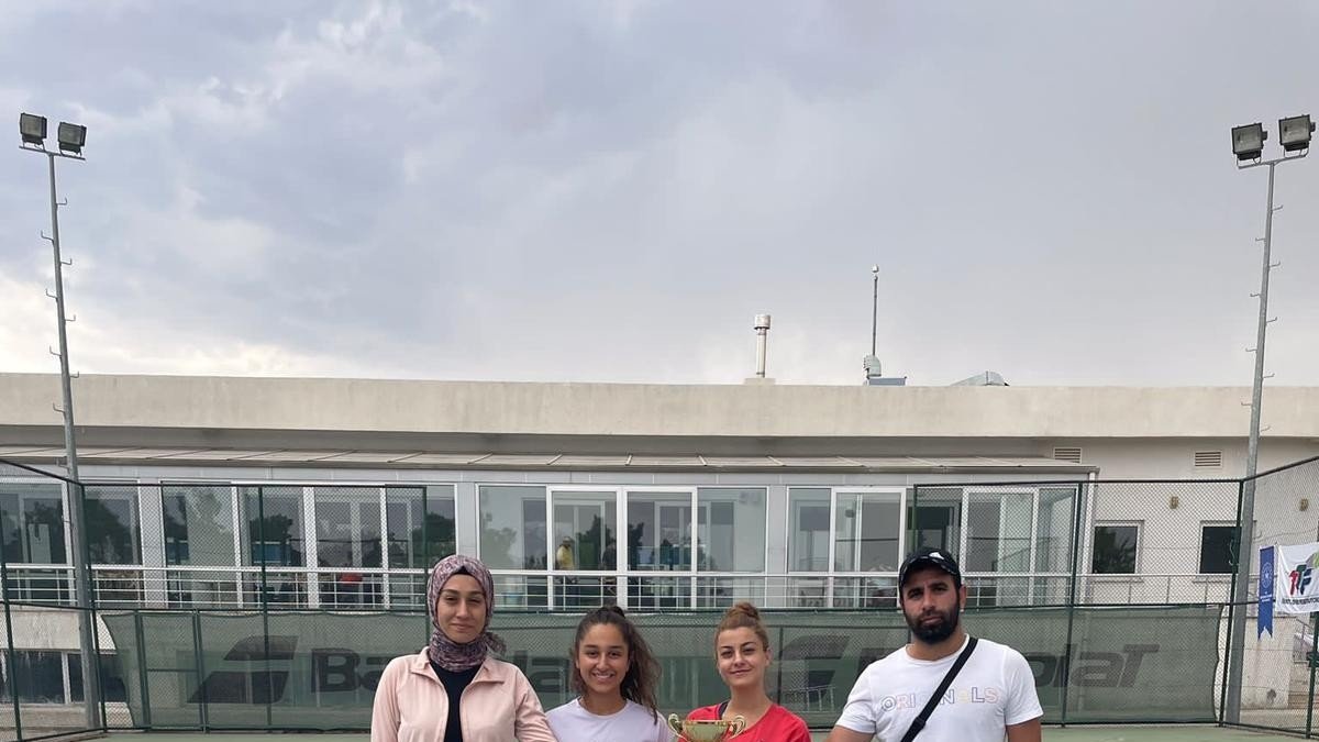 Elazığ'ın tenis takımı Türkiye Şampiyonası'nda