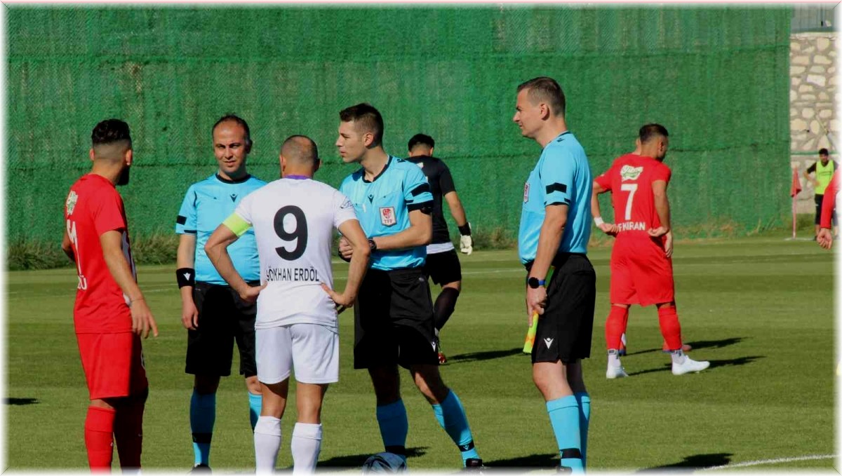 Elazığ Karakoçan'dan hakem tepkisi