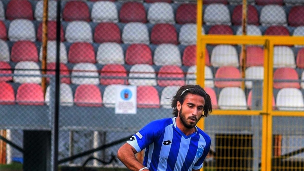 Elazığ Karakoçan, Hüseyin Fıstıkcı ile sözleşmesini uzattı