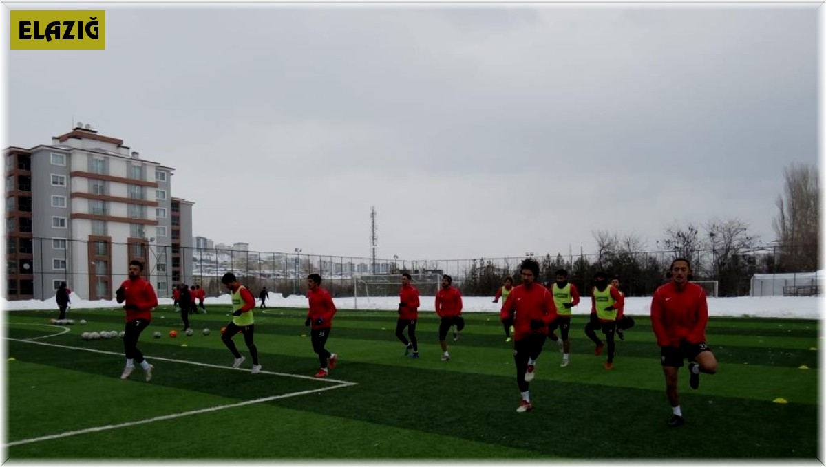 Elazığ Karakoçan, Siirt İl Özel İdare maçının hazırlıklarını tamamladı