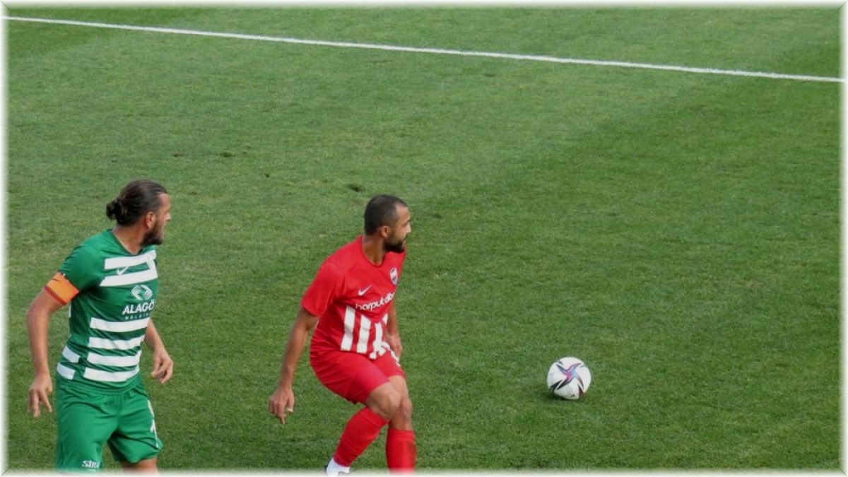 Elazığ Karakoçan son dakika golüyle puanı kaptı