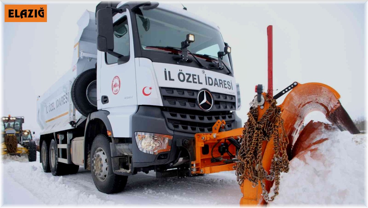 Elazığ merkeze bağlı köy yolları kar nedeniyle ulaşıma kapandı