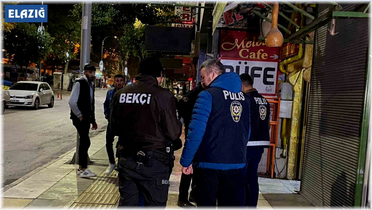 Elazığ polisinin şok uygulamaları sürüyor