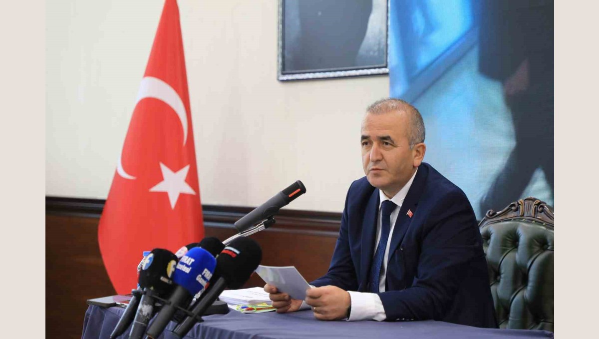 Elazığ Valisi Hatipoğlu: "Halkımızla mümkün oldukça doğrudan temas kurmaya çalıştık"