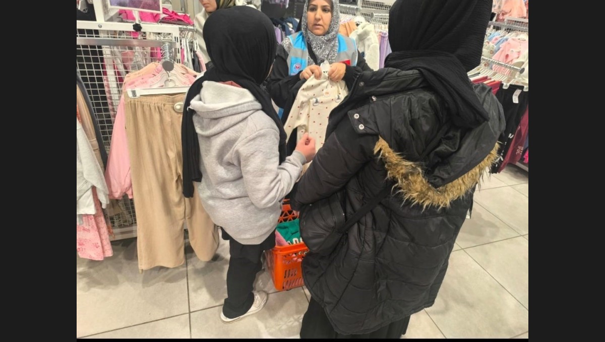 Elazığ yetim çocukların yüzü güldü