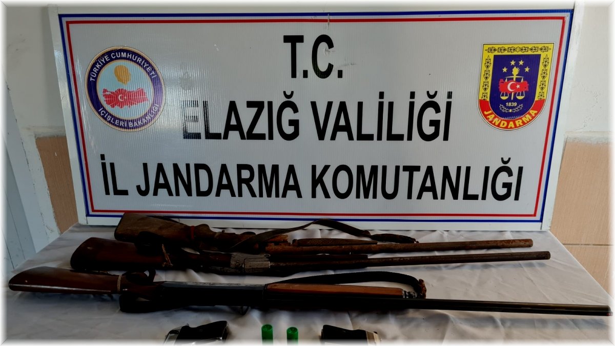 Elazığ’da ruhsatsız silah operasyonu