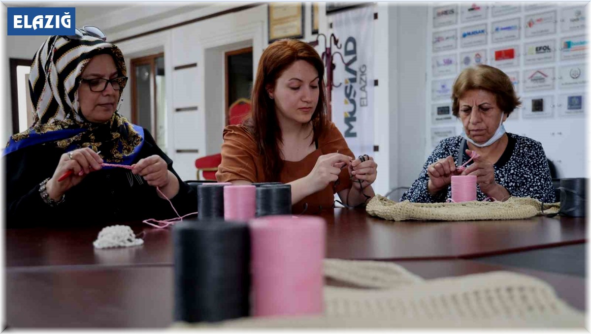 Elazığlı kadınların ürettiği çantalar dünyada sergileniyor