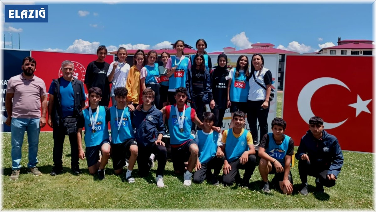 Elazığlı koşucular Bingöl'de yarı finale çıktı