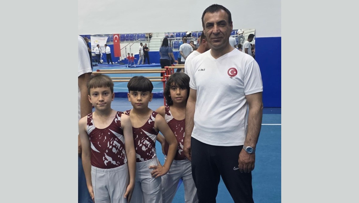 Elazığlı minik cimnastikçilerden bölgesel başarı