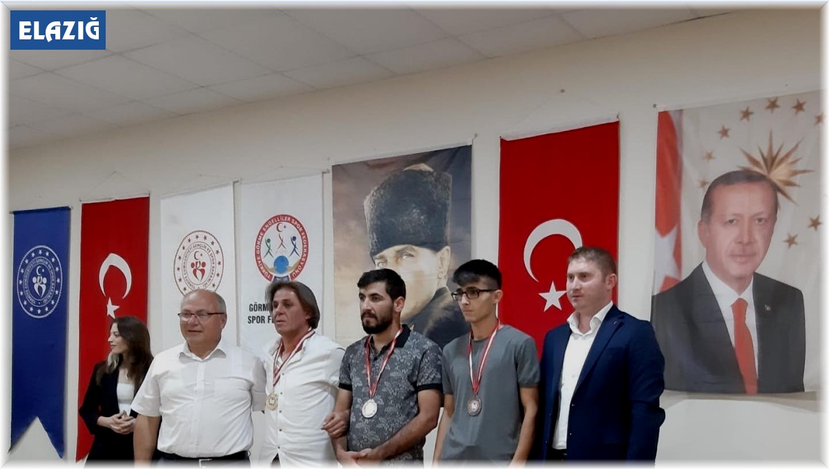 Elazığlı Okan Orman, satrançta Türkiye 3.'sü oldu