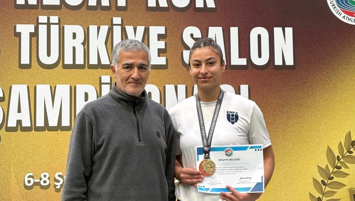 Elazığlı sporcu gülle atmada Türkiye şampiyonu oldu