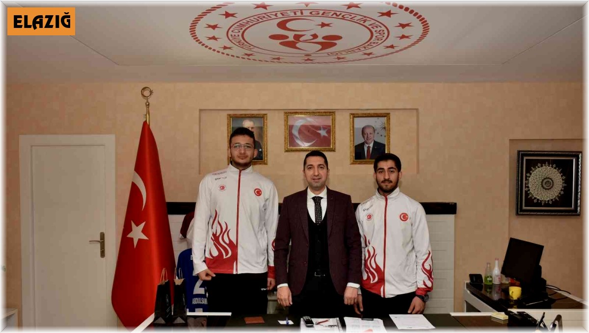 Elazığlı sporcular, Karadağ'dan madalyayla döndü