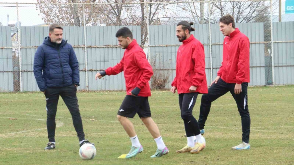 Elazığspor'da, Beyoğlu Yeni Çarşı hazırlıkları sürüyor