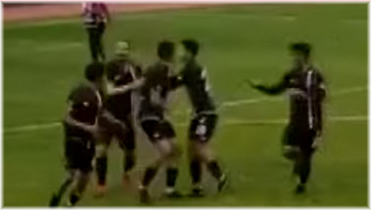 Elazığspor'da iki futbolcunun savunması alınacak