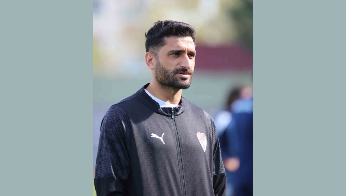 Elazığsporlu Maksut'un annesi hayatını kaybetti