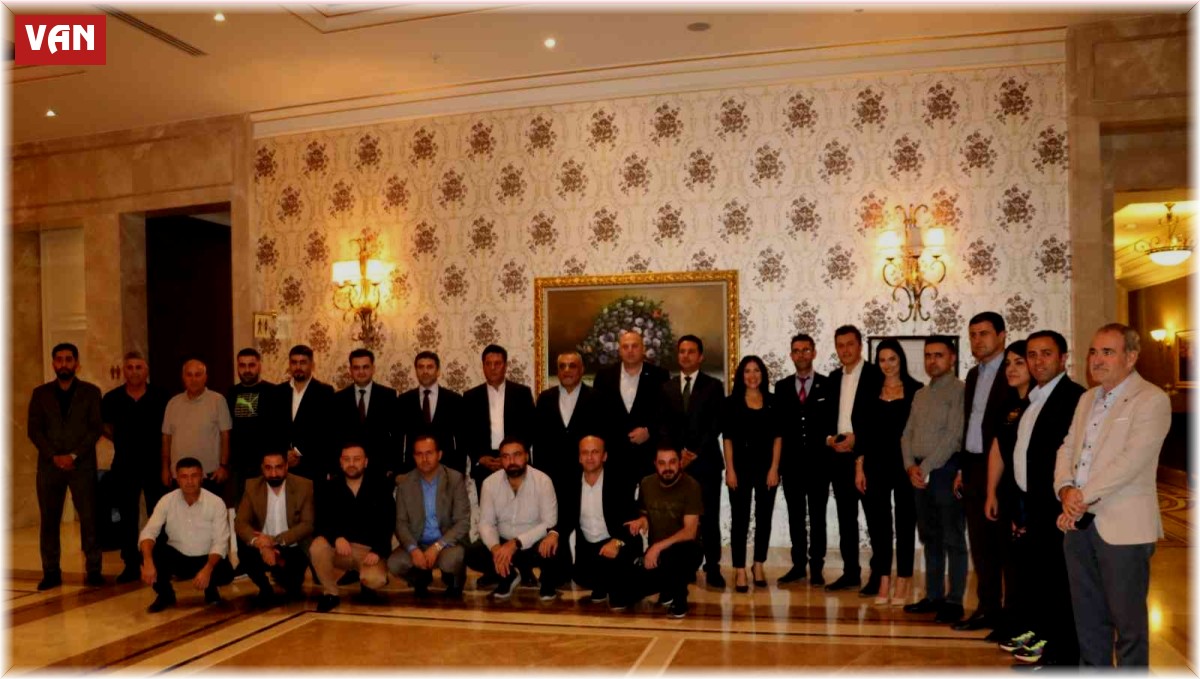 Elite World Iraklı turizmcileri ağırladı