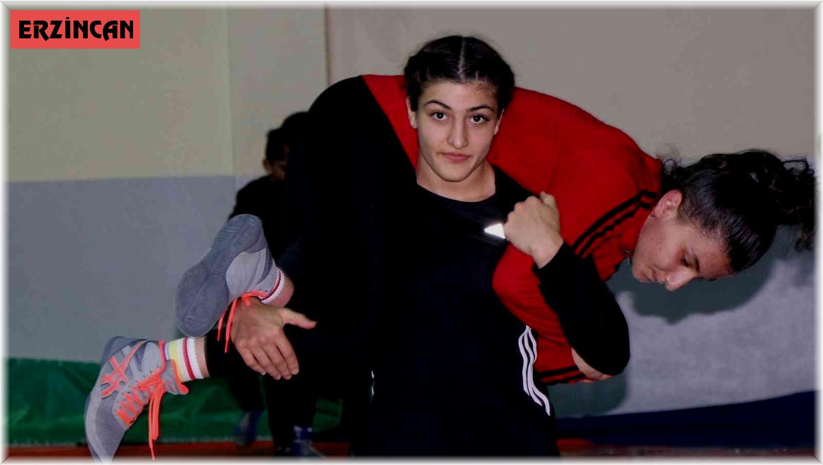 Elvira Türkiye şampiyonu oldu