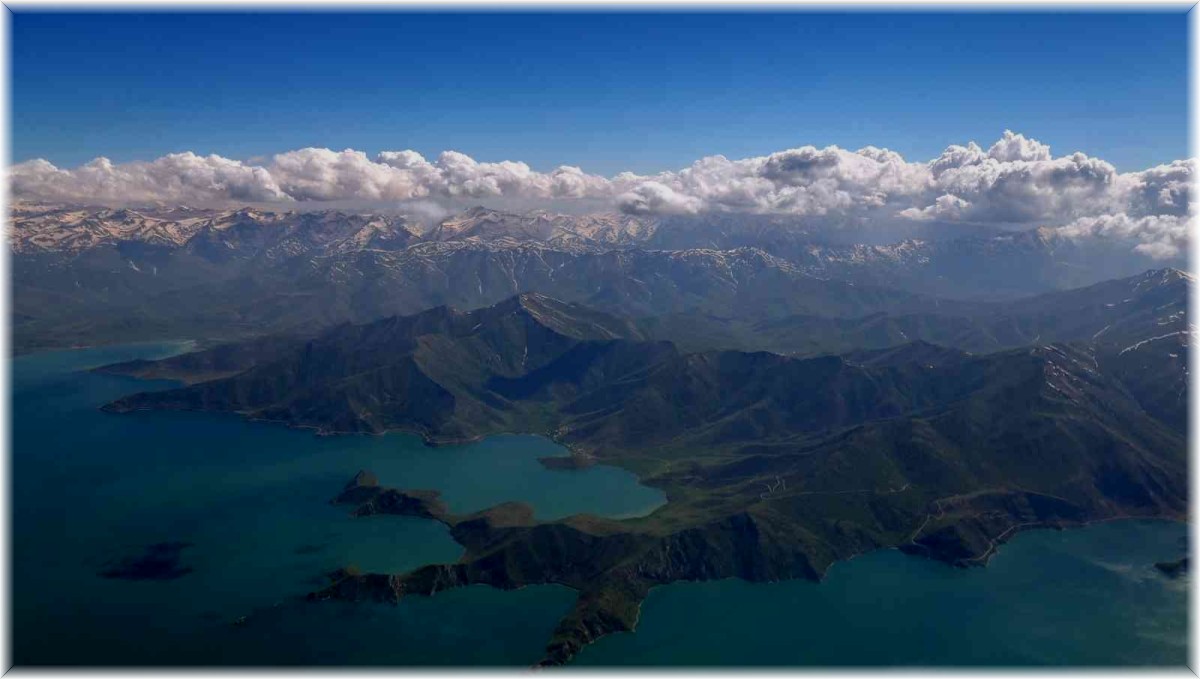 Emine Erdoğan'dan Van Gölü paylaşımı