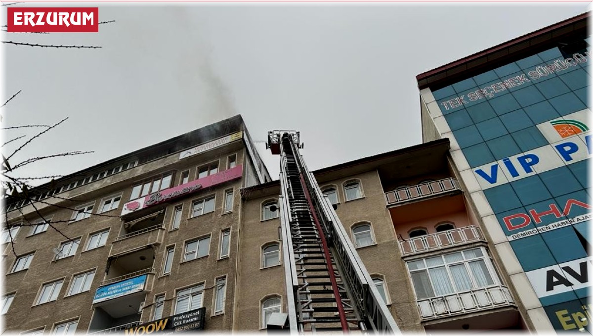 Emlak ofisinde çıkan yangın korkuttu