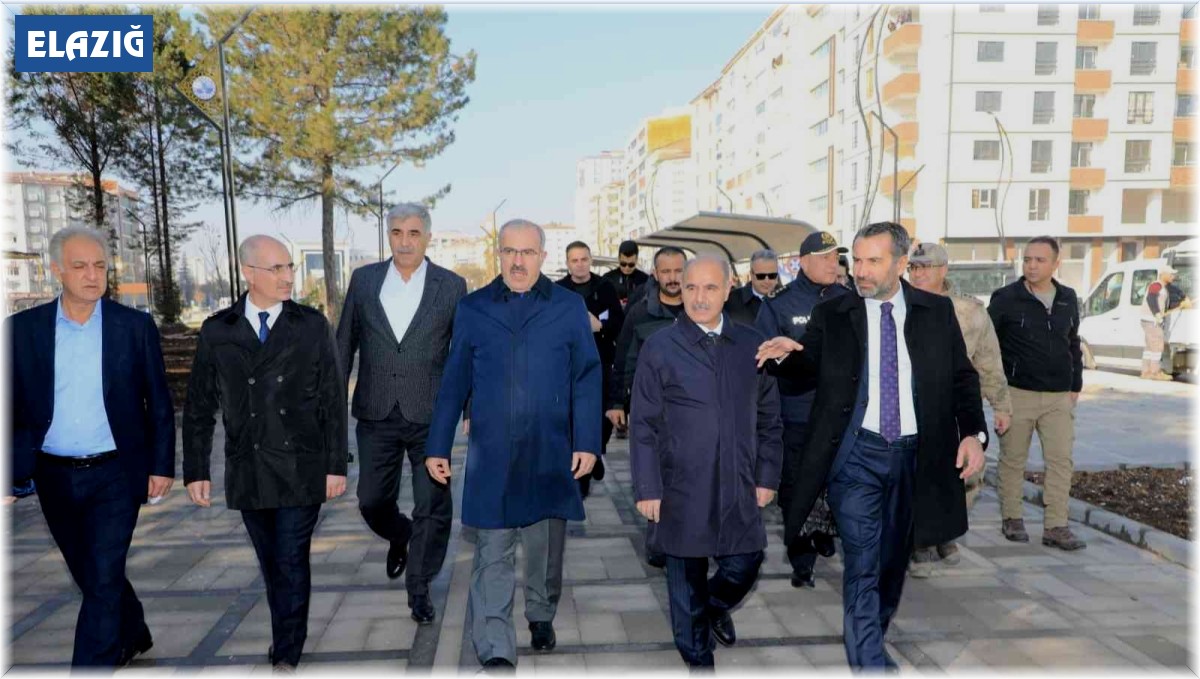Emniyet Genel Müdürü Aktaş, Elazığ'da vatandaşlarla bir araya geldi