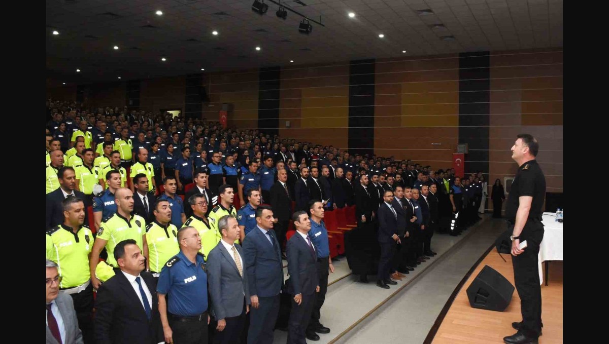 Emniyet Müdürü Baybaba, genel değerlendirme ve bilgilendirme toplantısı yaptı