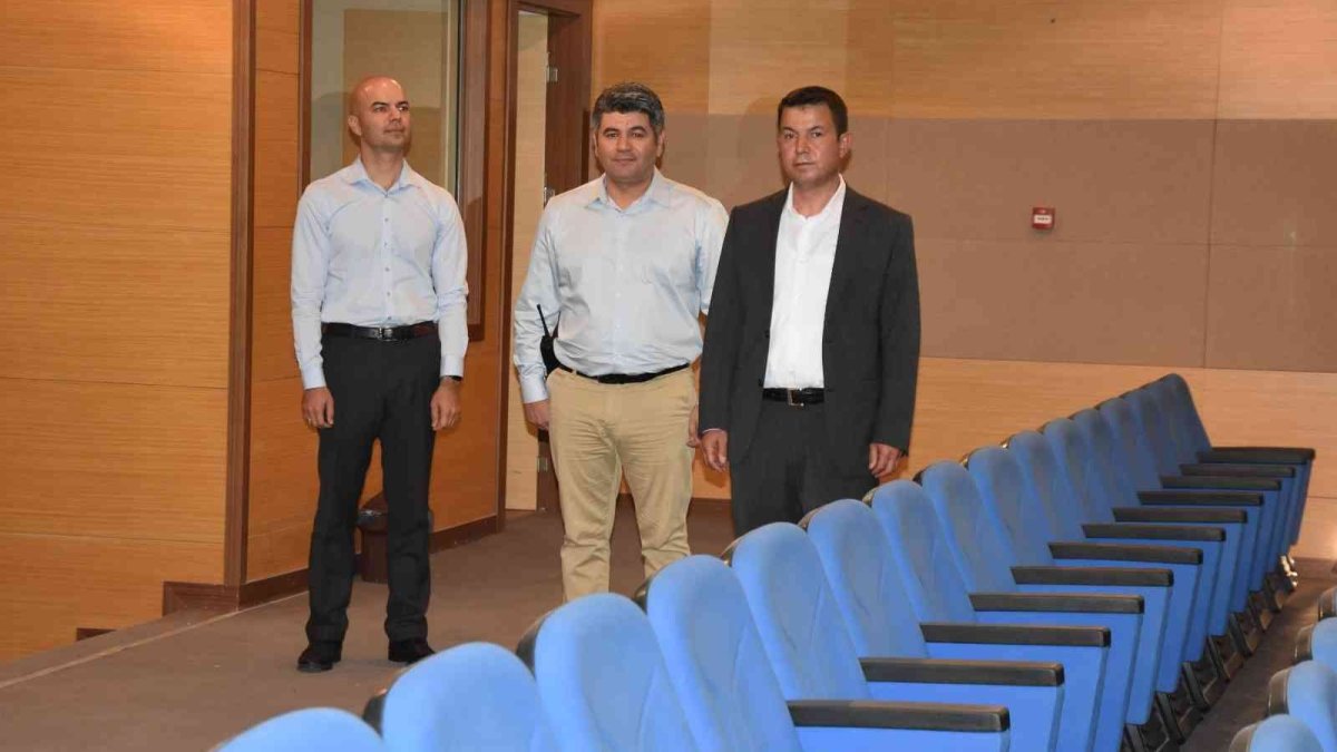 Emniyet Müdürü Özcan'dan vefa örneği