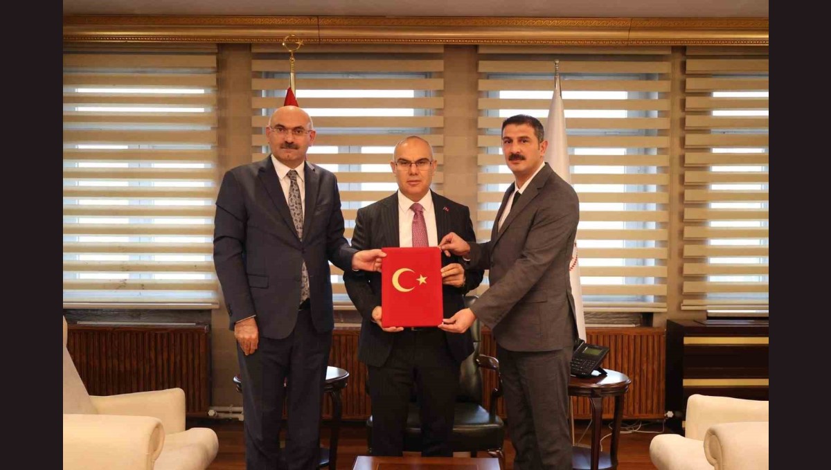 En üst limitten imzalandı: Ağrı İl Özel İdaresi memurlarına yüzde 120 tazminat