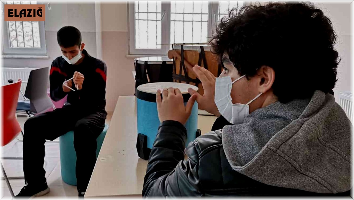 Engeli engel olmadı, çocukluk hayalini gerçeğe dönüştürdü