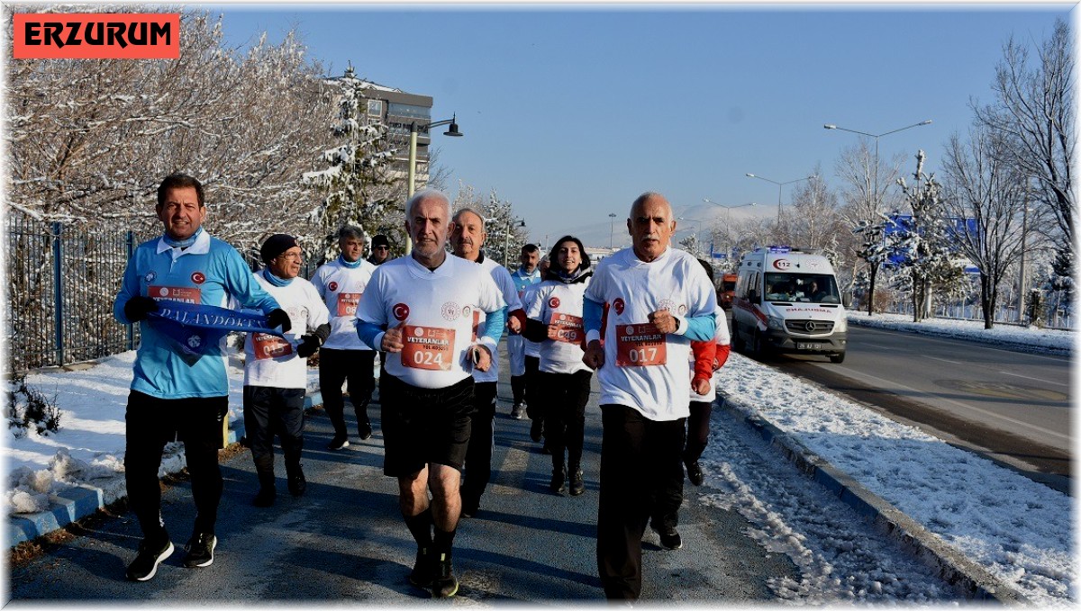 Engelliler için eksi 5 derecede koştular