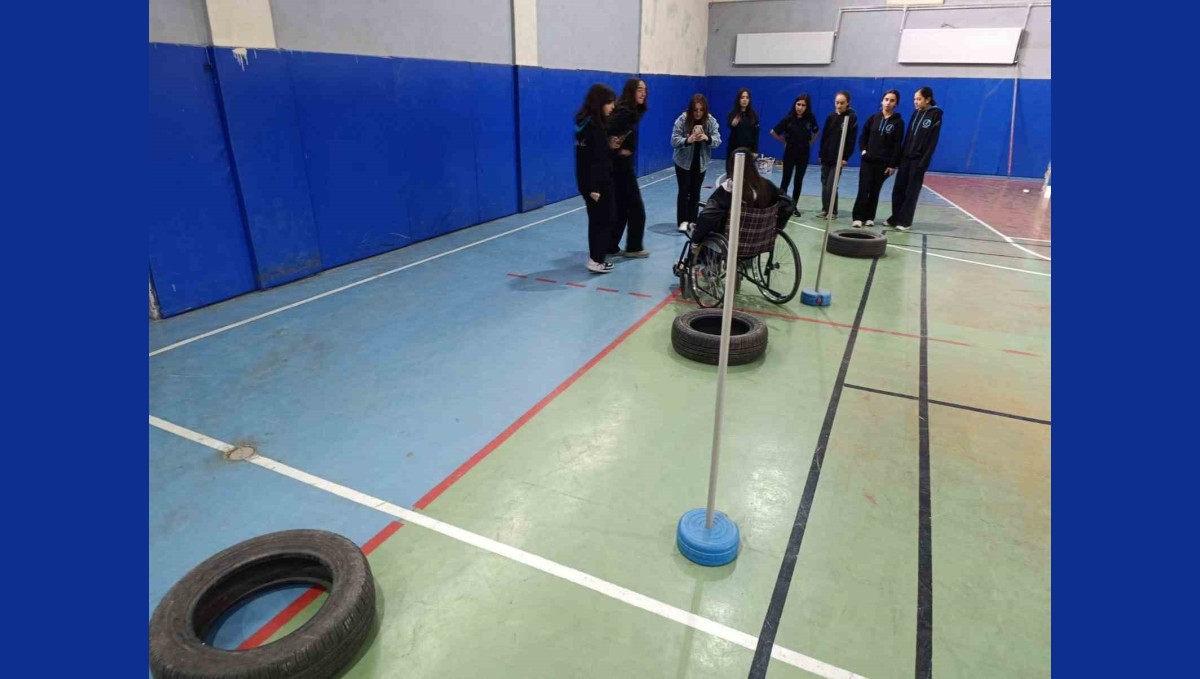 Engellileri daha iyi anlamak için okulda "Empati Parkuru" kuruldu