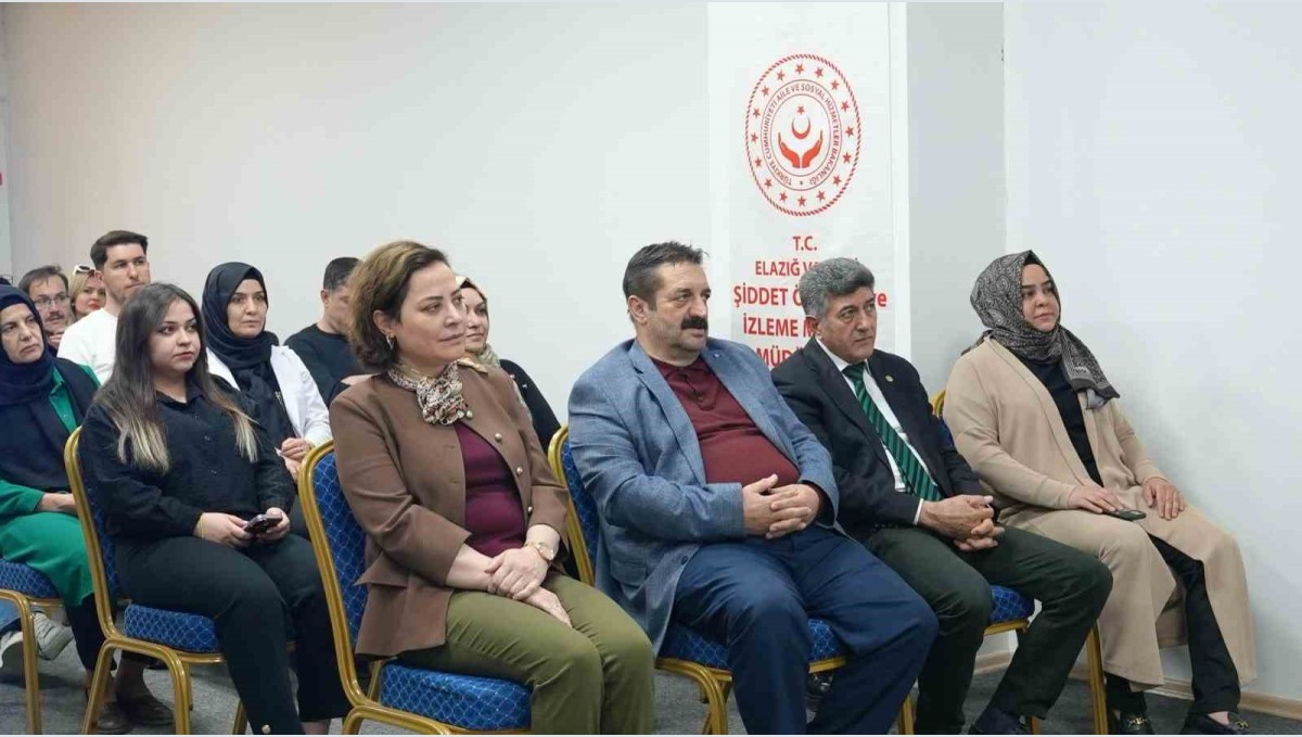 Engelsiz Yaşam Merkezinde "Beyaz Ev" Projesi tanıtıldı