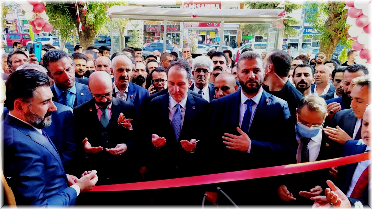 Erbakan: "Van, Milli Görüş'ün kalesi olacaktır"