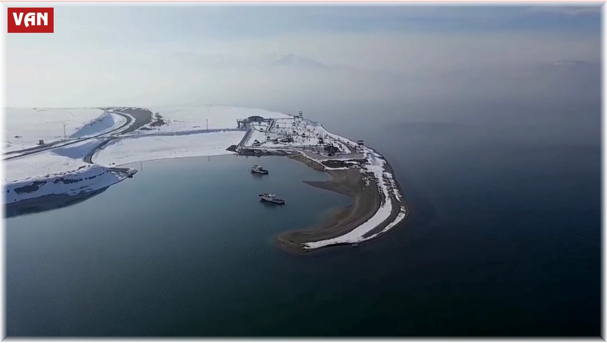 Erçek Gölü'nde su kaybı devam ediyor