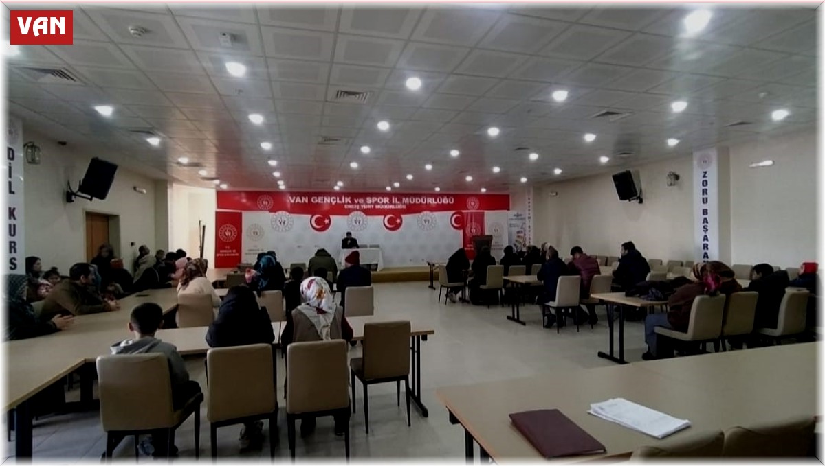 Erciş'e gelen depremzedeler için psiko-sosyal destek veriliyor