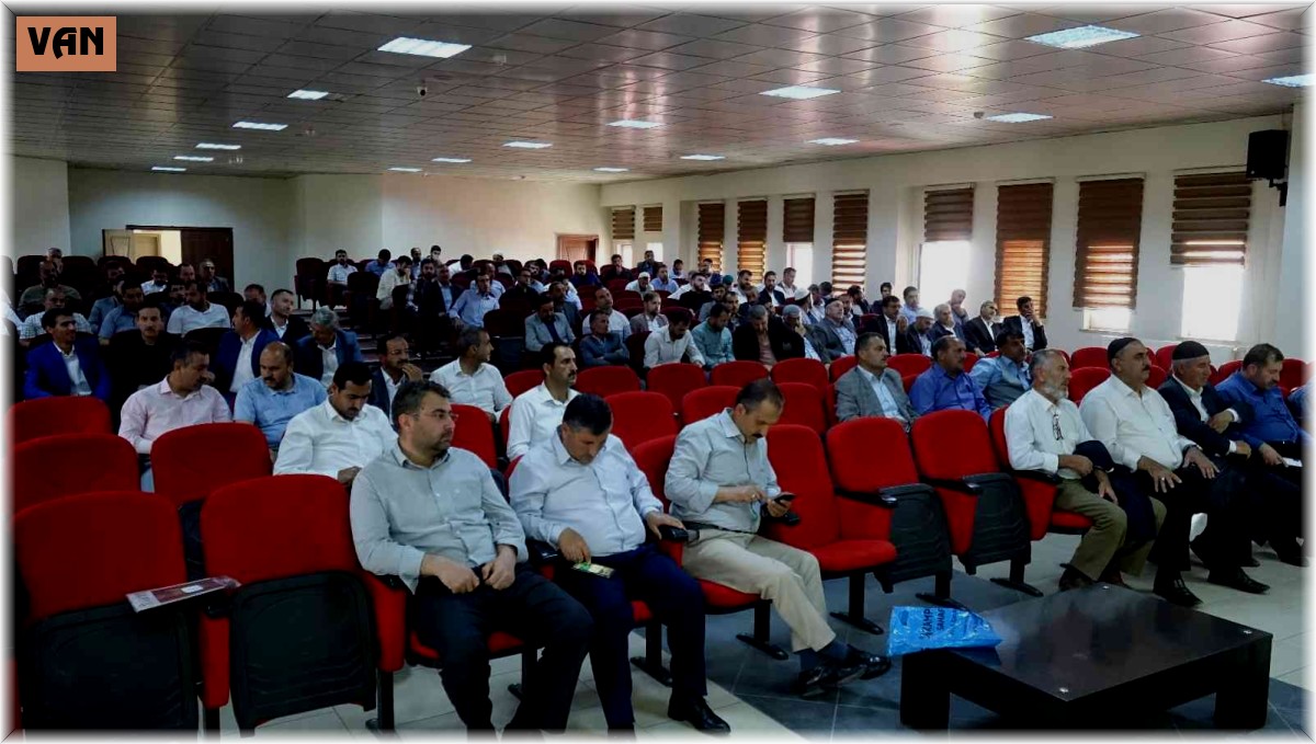 Erciş'te 2022 yılı yaz Kur'an kursları öğreticileri için seminer düzenlendi