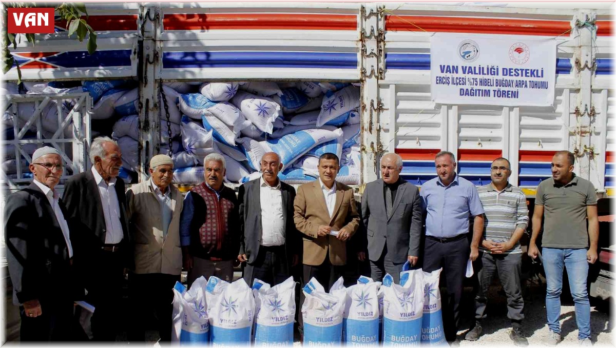 Erciş'te çiftçilere yüzde 75 hibeli buğday arpa tohumu desteği yapıldı